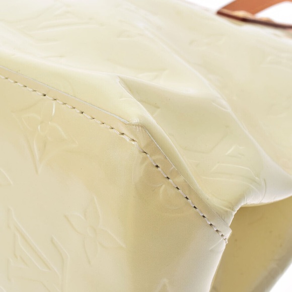 LOUIS VUITTON Reade PM Vernis Leather Handbag - Picture 8 of 12